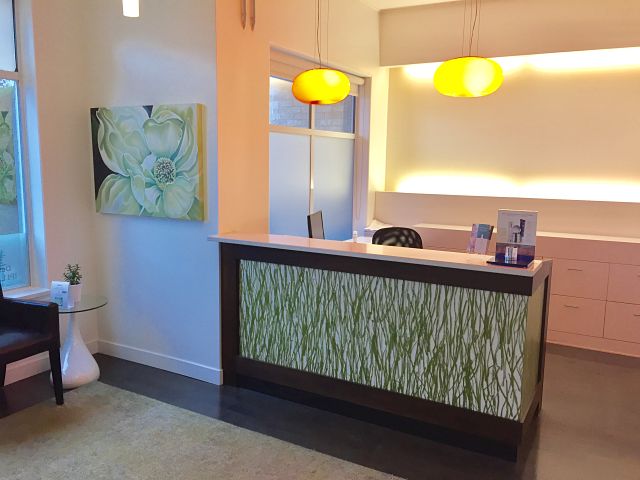 Live Young Medical Front Desk